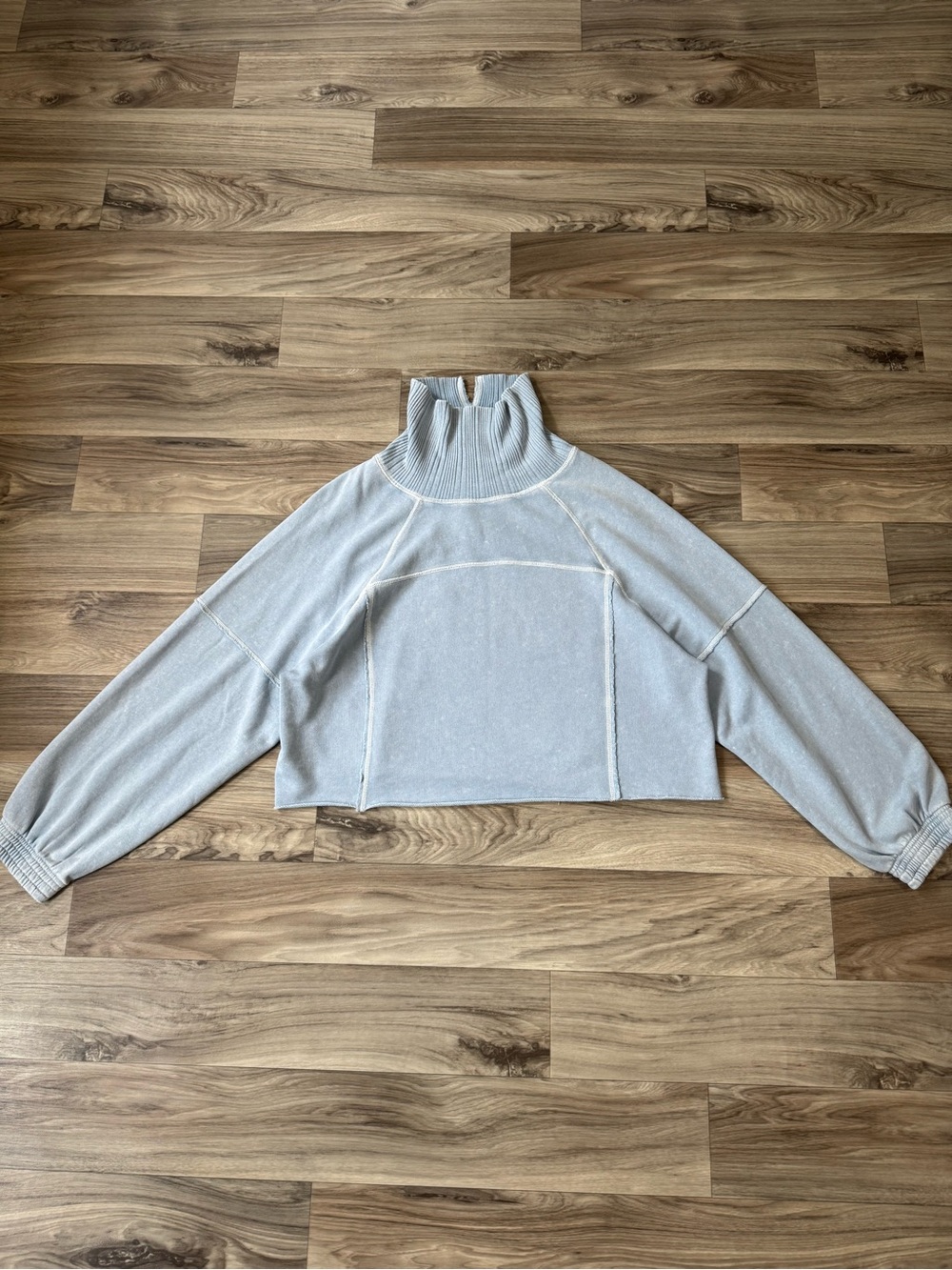 NWT Aerie New Heights Turtleneck in Cloud Wash Blue Size Large